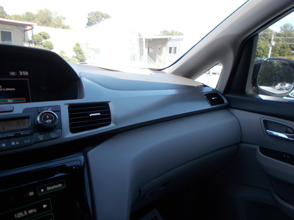 2016 Honda Odyssey EX-L - Photo 23
