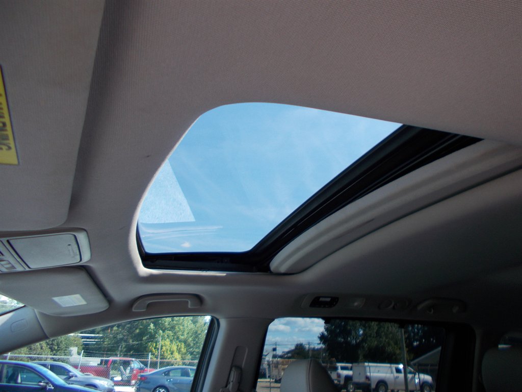 2016 Honda Odyssey EX-L - Photo 25