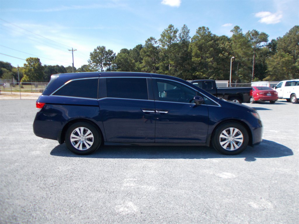 2016 Honda Odyssey EX-L - Photo 8