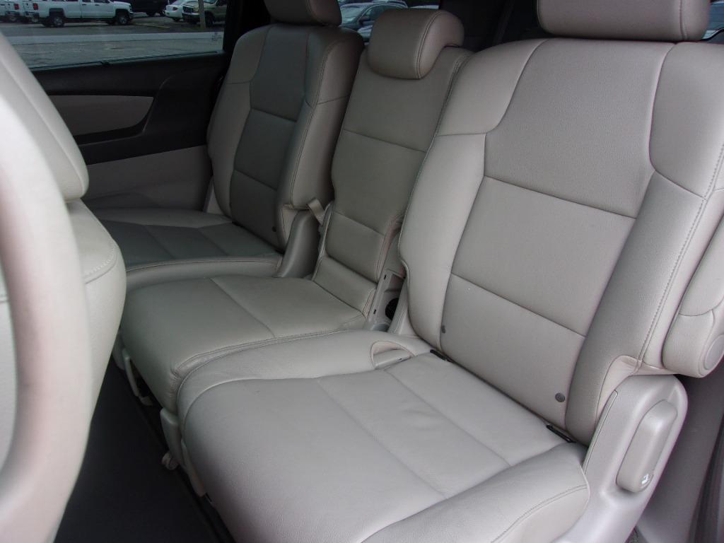 2016 Honda Odyssey EX-L - Photo 7