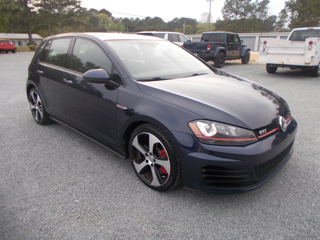 2017 Volkswagen Golf GTI SE